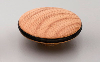 Orbit Knob Oak with Black Ring